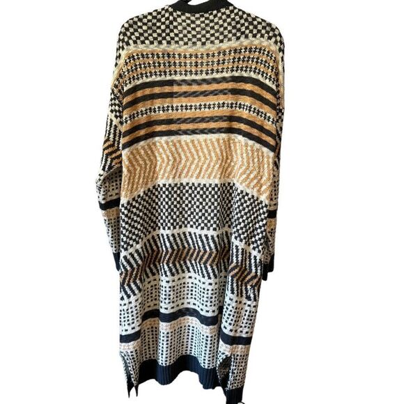 MARLED by REUNITED Color Blocked Striped Print Tan, Gray Boho Aztec Cardigan - Picture 5 of 10